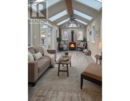 18 MODERWELL STREET - 5