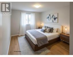 18 MODERWELL STREET - 8