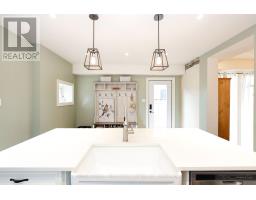 36 MCNAB STREET - 25