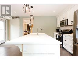 36 MCNAB STREET - 27