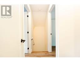 36 MCNAB STREET - 33