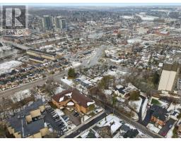 206 - 4 ALBERT STREET - 4