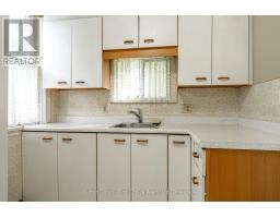 471 ALBERT STREET - 13