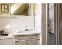 471 ALBERT STREET - 21