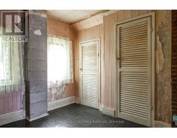 471 ALBERT STREET - 23