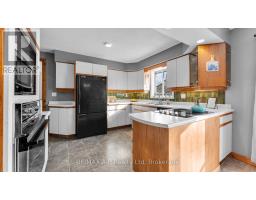 184 HENRY STREET - 11