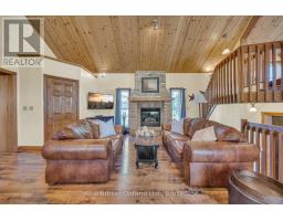 690 WALLACE AVENUE S - 19