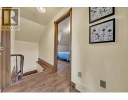 690 WALLACE AVENUE S - 27