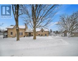 690 WALLACE AVENUE S - 49