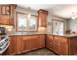 244 ELIZABETH STREET - 24