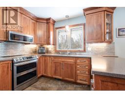 244 ELIZABETH STREET - 25