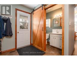 244 ELIZABETH STREET - 28