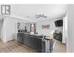 379 MARLBOROUGH STREET - 6