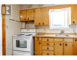 16 YOUNGS STREET - 12