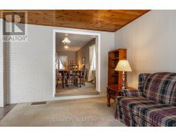 16 YOUNGS STREET - 15