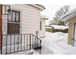 16 YOUNGS STREET - 33