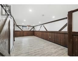 292 WELLINGTON STREET - 23