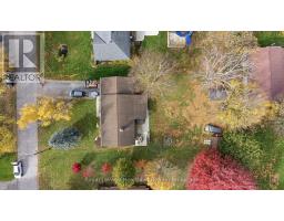 292 WELLINGTON STREET - 35