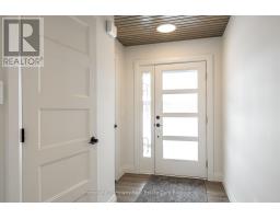 17 TRAIL SIDE DRIVE - 3