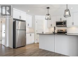 17 TRAIL SIDE DRIVE - 8