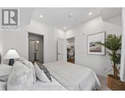 210 - 247 NORTHFIELD DRIVE E - 18