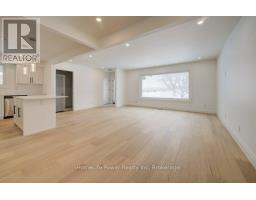 328 THE COUNTRY WAY - 18