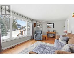 72 LORNE AVENUE - 11