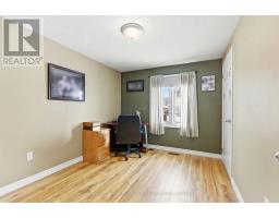 72 LORNE AVENUE - 21