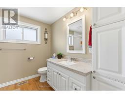 72 LORNE AVENUE - 28