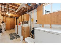 72 LORNE AVENUE - 32