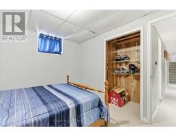 72 LORNE AVENUE - 37