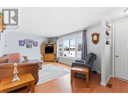 72 LORNE AVENUE - 9
