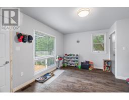 46 JAMES STREET - 25