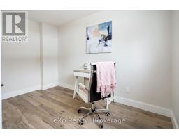 221 QUEEN STREET - 11