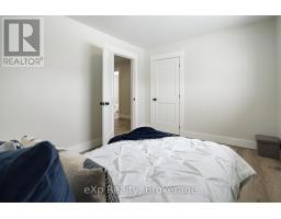 221 QUEEN STREET - 41