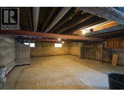 221 QUEEN STREET - 43