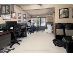 120 JONES STREET W - 23