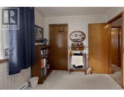 120 JONES STREET W - 31