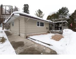 120 JONES STREET W - 39