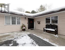 120 JONES STREET W - 4