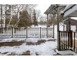 120 JONES STREET W - 40