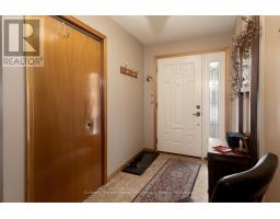 120 JONES STREET W - 6