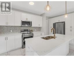 9 - 297 WHITING STREET - 20