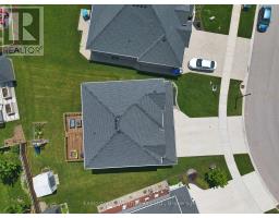 71 FORBES CRESCENT - 2