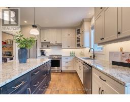 71 FORBES CRESCENT - 22