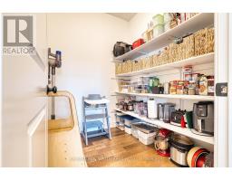 71 FORBES CRESCENT - 23