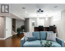 74 RUTHERFORD DRIVE - 34