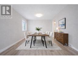 42 TARA CRESCENT - 3