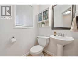 42 TARA CRESCENT - 8