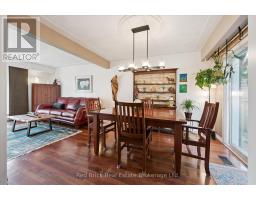 12 WESTBURY CRESCENT - 12